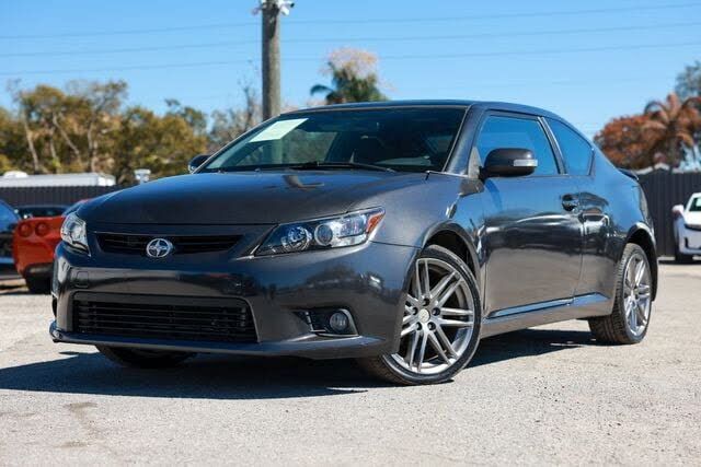 2013 TOYOTA SCION
