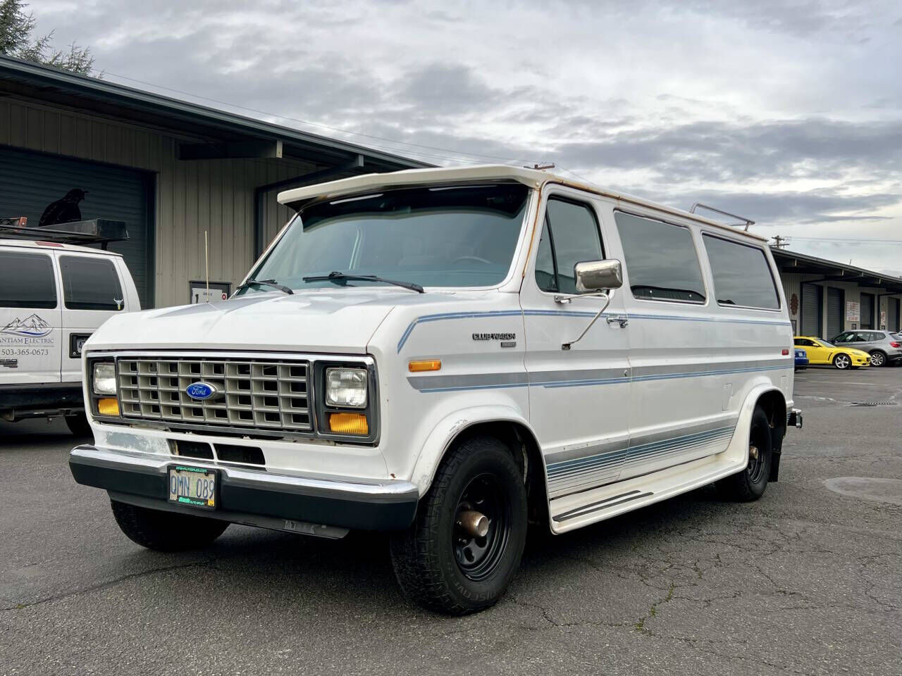 1990 FORD E-150