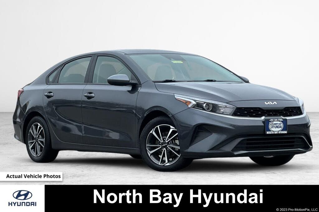 2023 KIA Forte