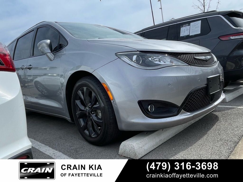2018 CHRYSLER Pacifica