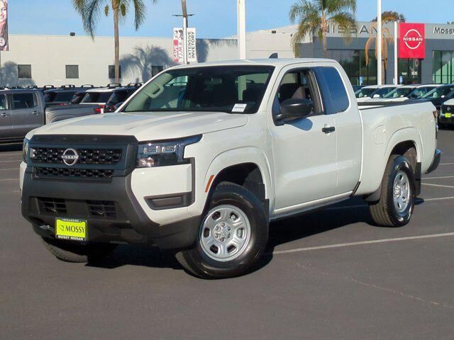 2026 NISSAN Frontier