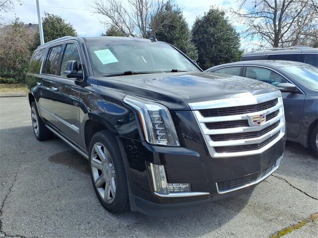 2018 CADILLAC Escalade ESV