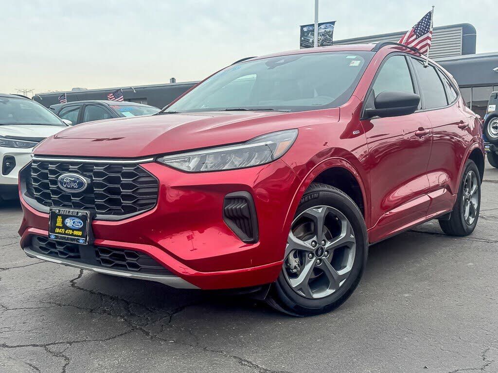 2024 FORD Escape