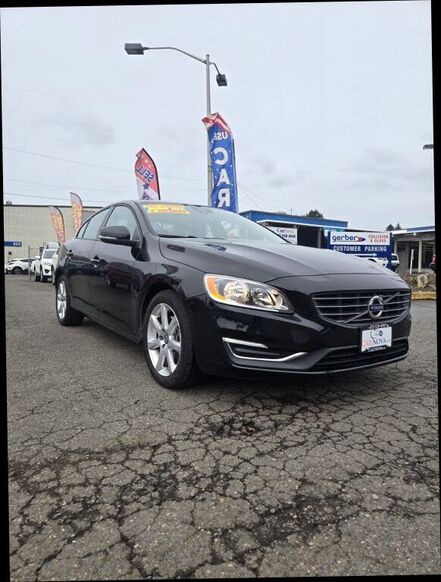 2016 VOLVO S60