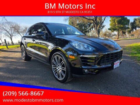 2015 PORSCHE Macan
