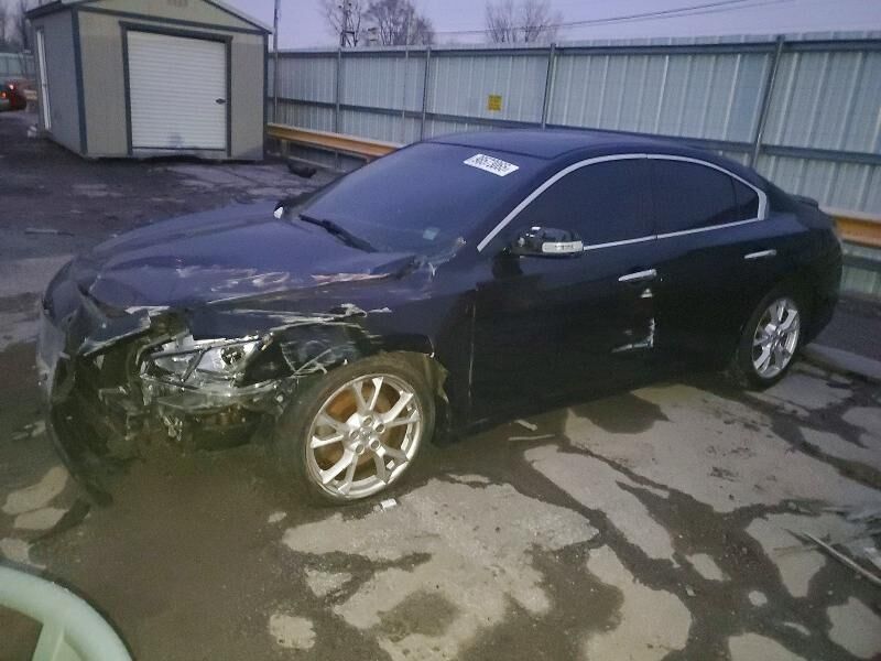 2012 NISSAN Maxima