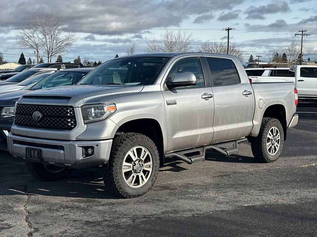 2020 TOYOTA Tundra