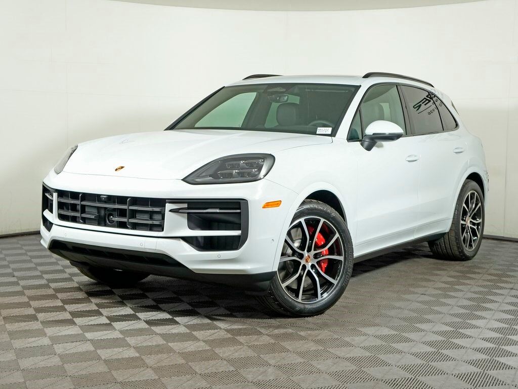 2026 PORSCHE Cayenne