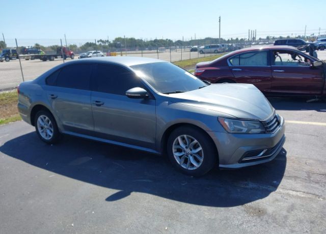 2018 VOLKSWAGEN Passat