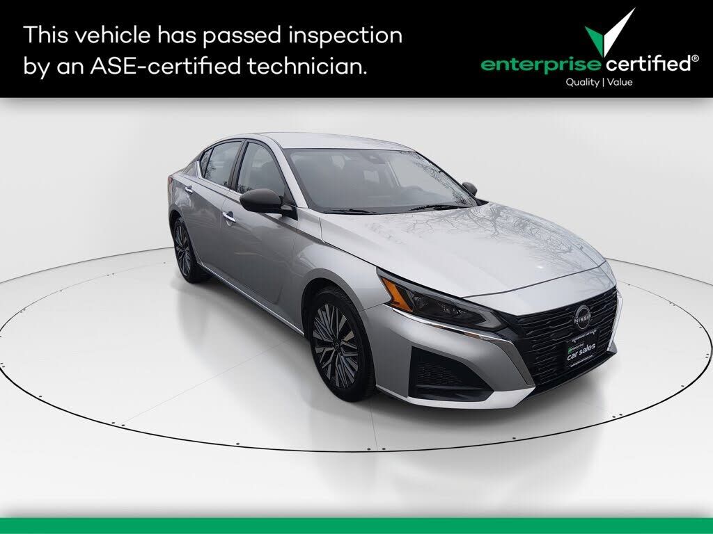 2024 NISSAN Altima