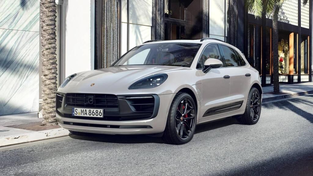 2022 PORSCHE Macan