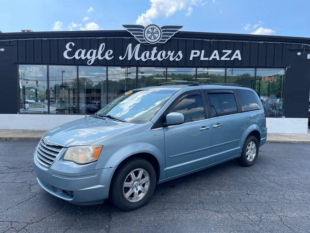 2008 CHRYSLER Town and Country