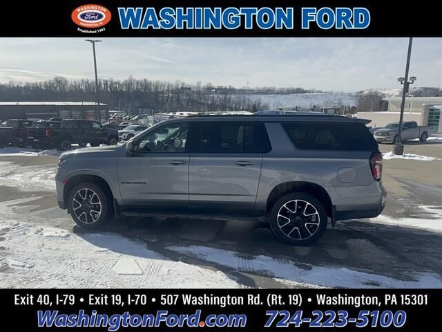 2022 CHEVROLET Suburban