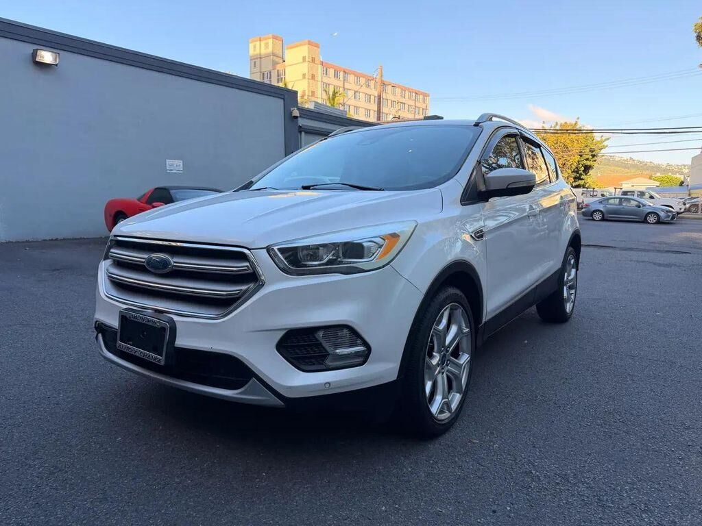 2017 FORD Escape