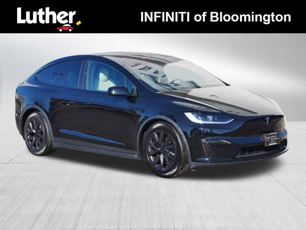2024 TESLA Model X