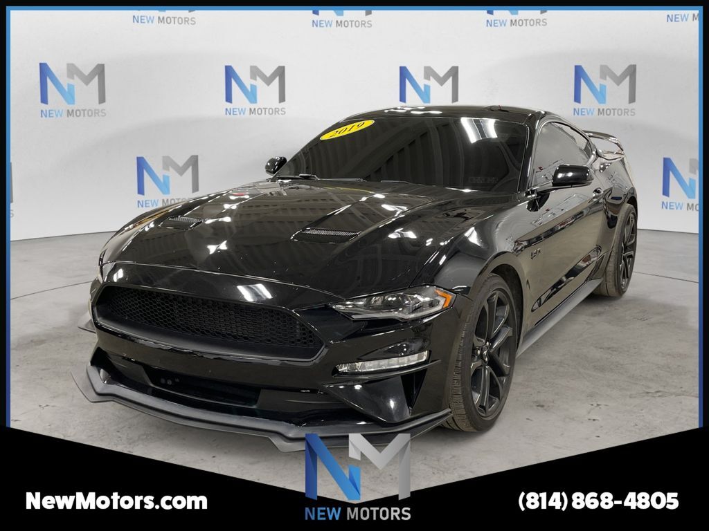 2019 FORD Mustang