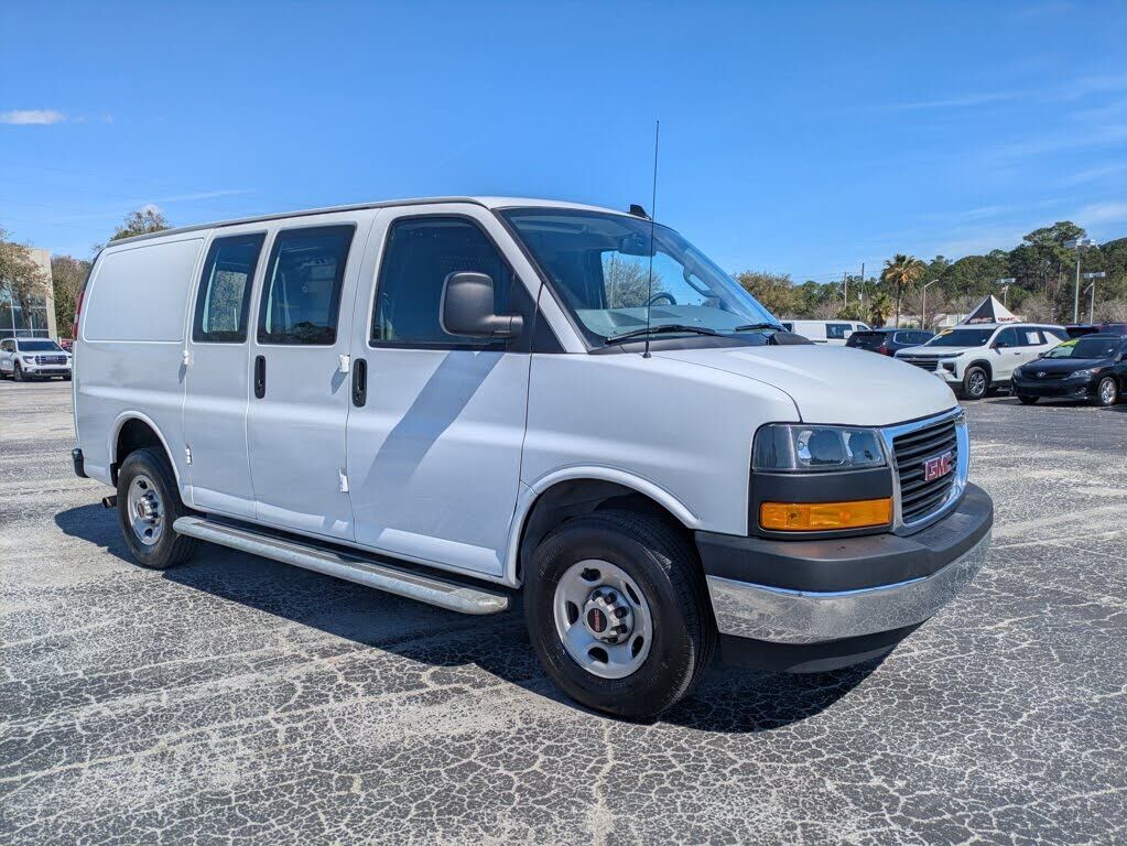 2024 GMC Savana