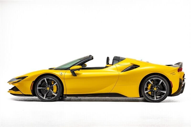 2023 FERRARI SF90 Spider