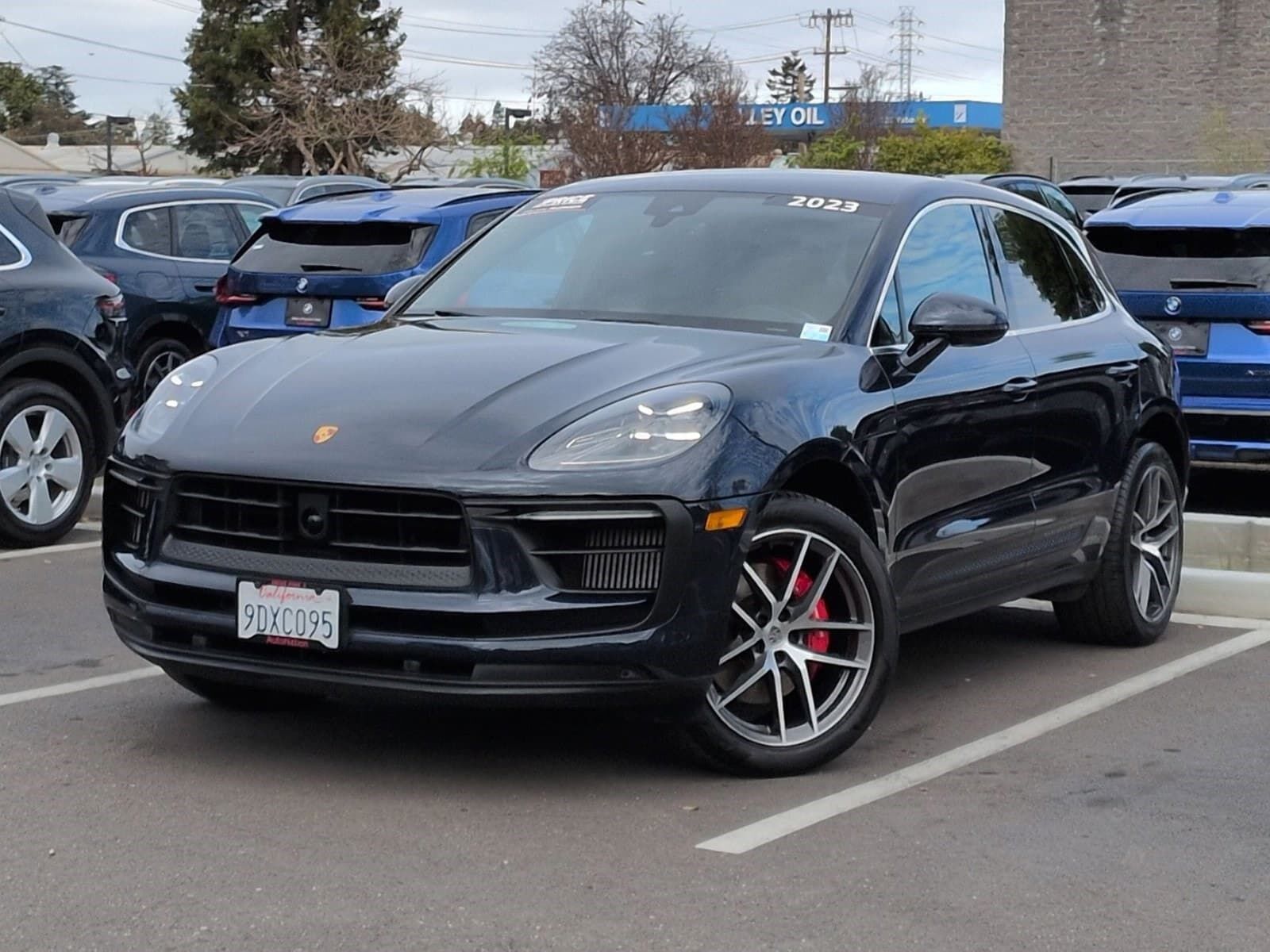 2023 PORSCHE Macan