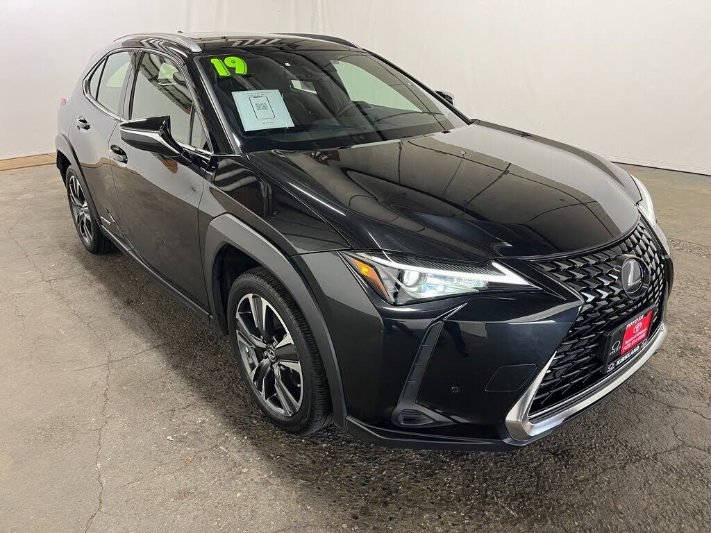 2019 LEXUS UX