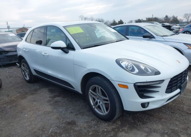 2018 PORSCHE Macan