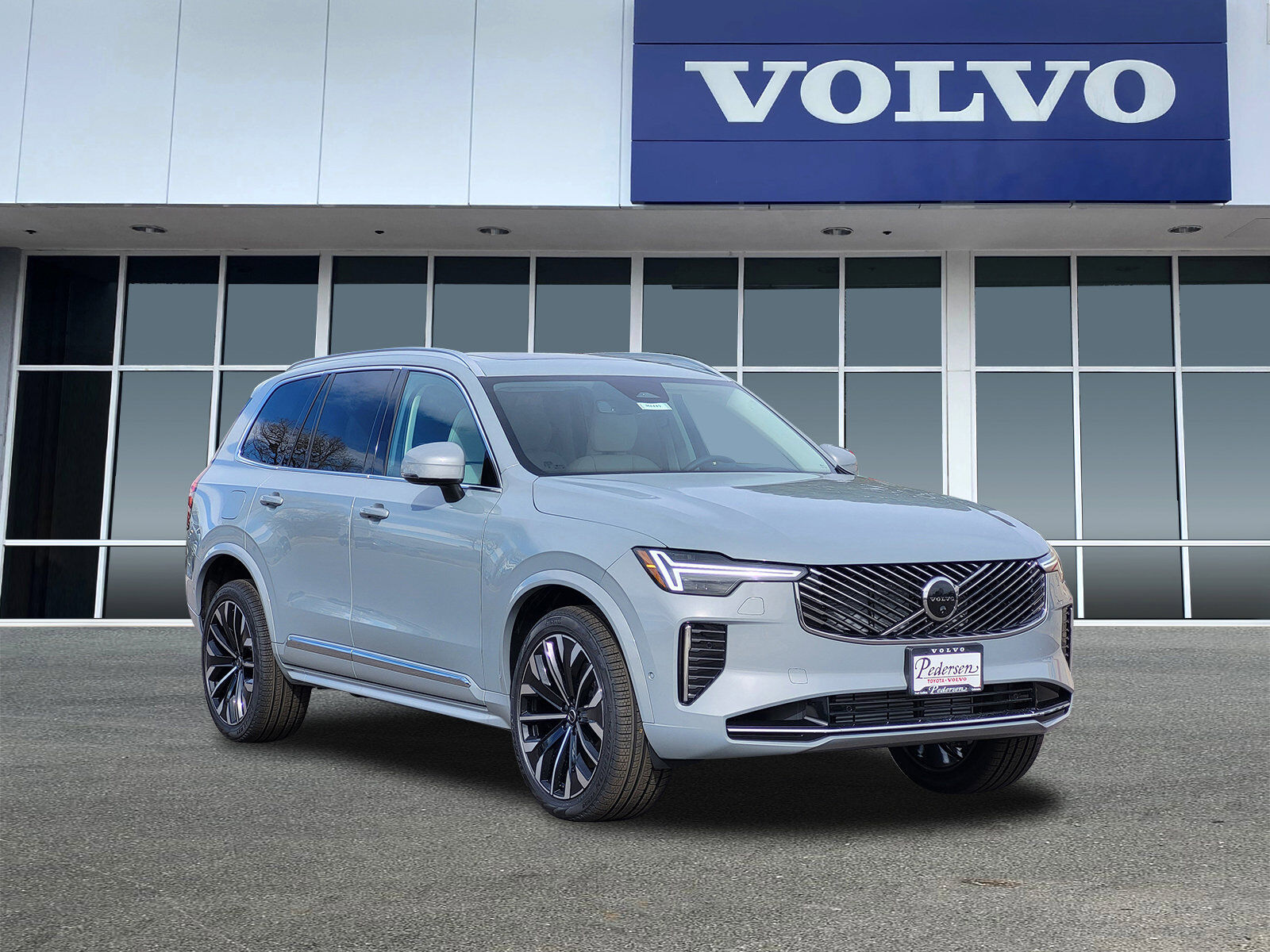 2026 VOLVO XC90