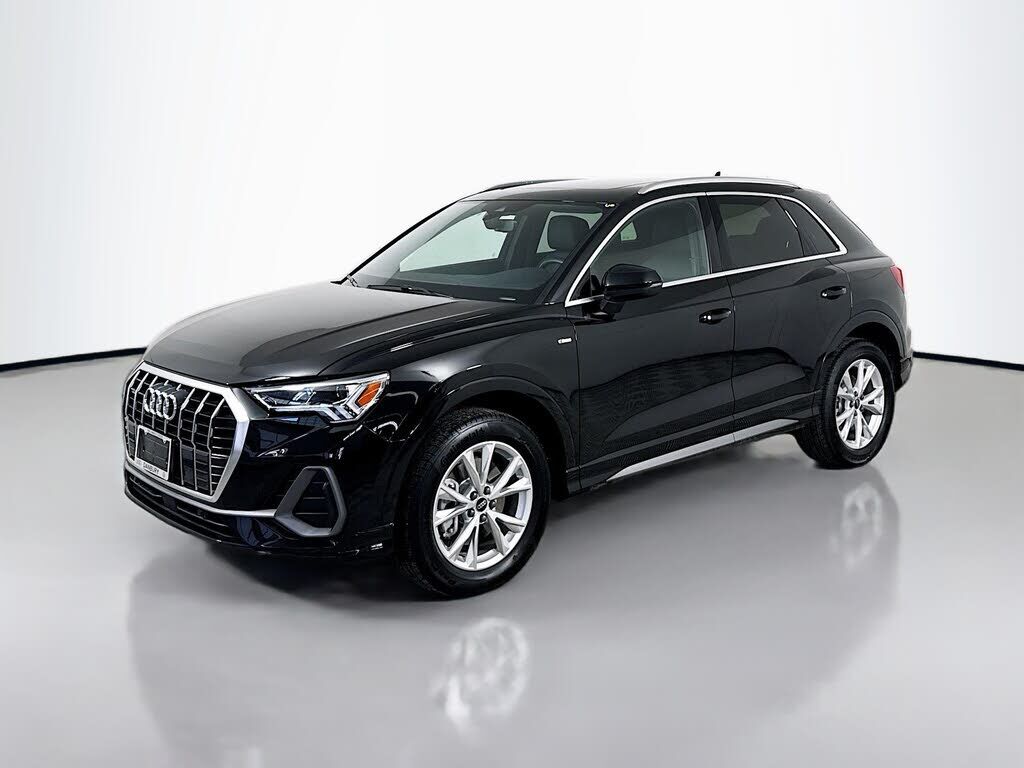2025 AUDI Q3