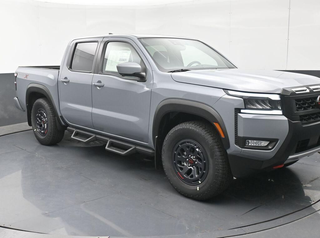 2026 NISSAN Frontier