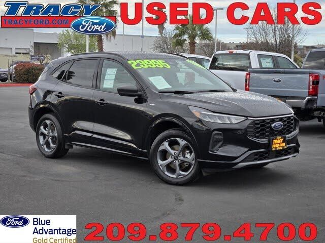 2024 FORD Escape