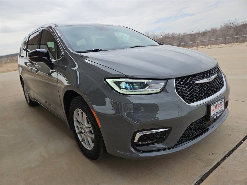 2025 CHRYSLER Pacifica