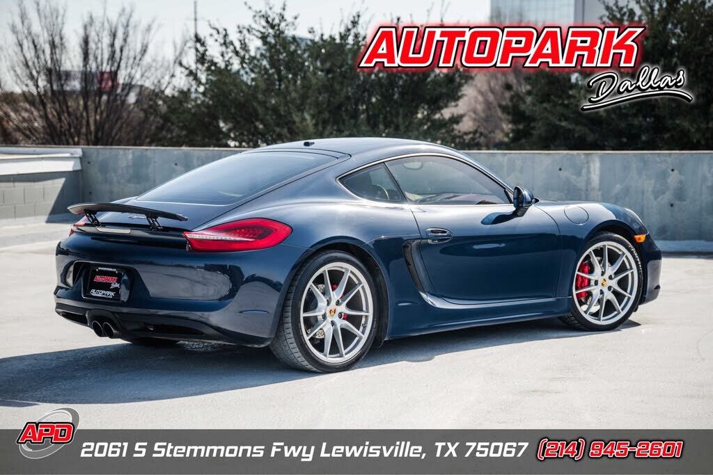 2015 PORSCHE Cayman