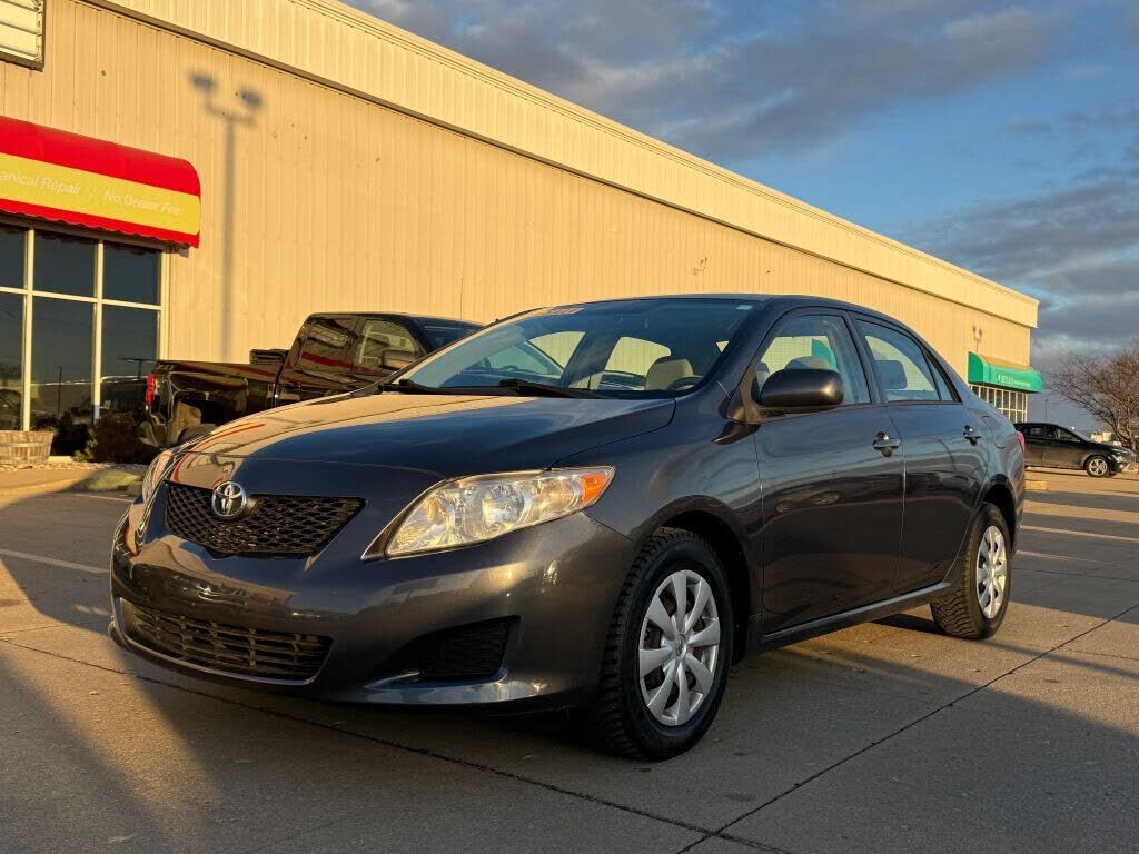 2010 TOYOTA Corolla