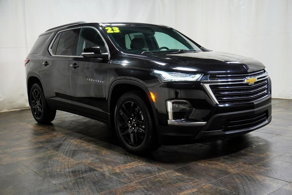 2023 CHEVROLET Traverse