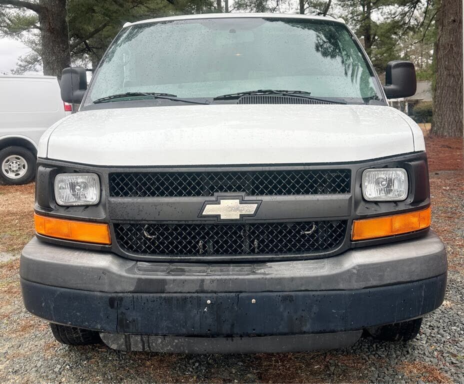 2013 CHEVROLET Express