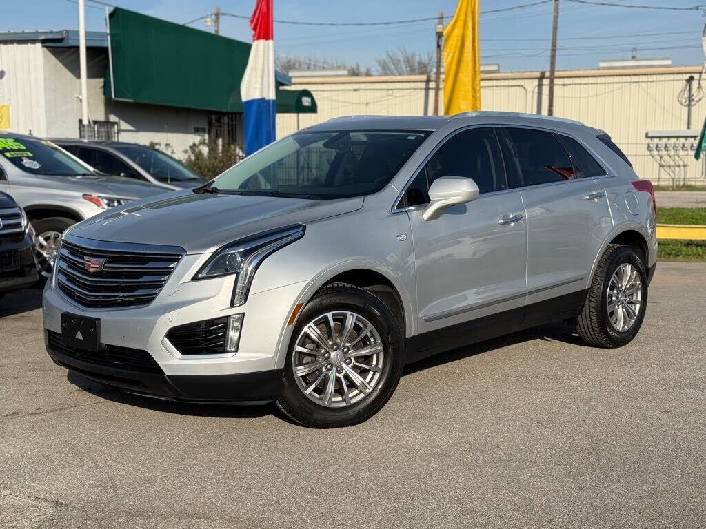 2017 CADILLAC XT5
