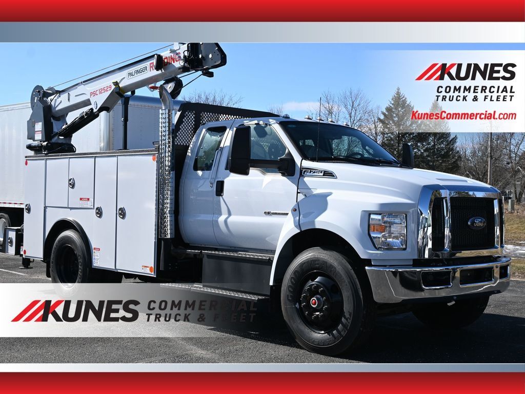 2026 FORD F-750