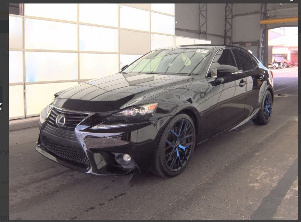 2016 LEXUS IS