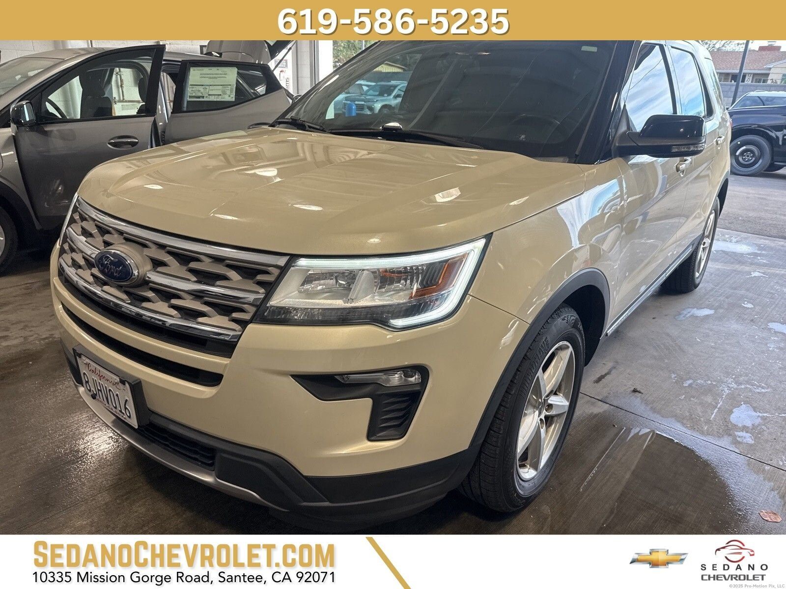 2018 FORD Explorer