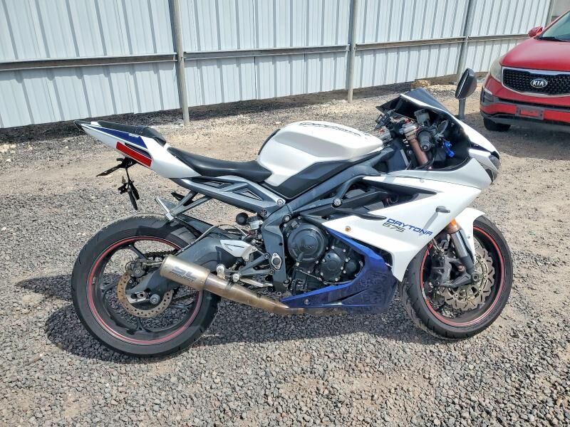 2013 TRIUMPH Daytona