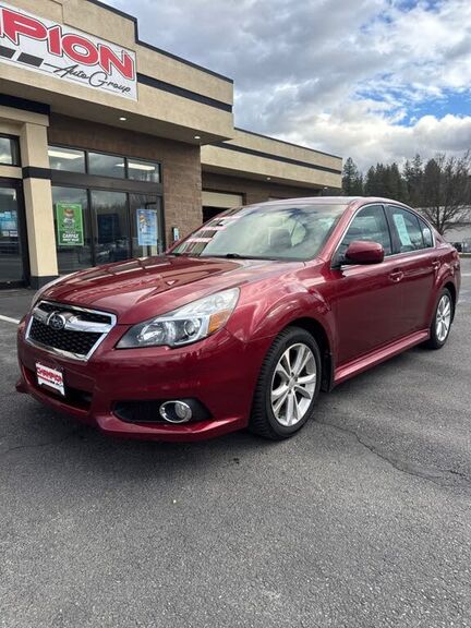 2013 SUBARU Legacy