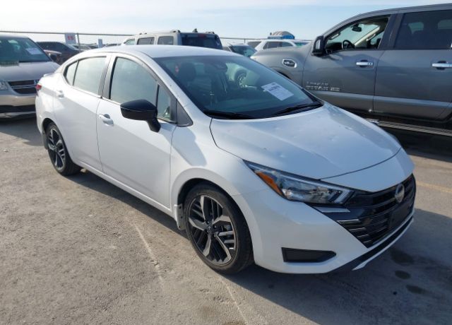 2023 NISSAN Versa