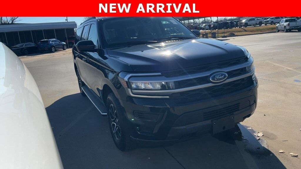 2023 FORD Expedition