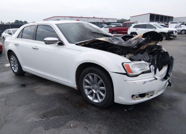 2013 CHRYSLER 300