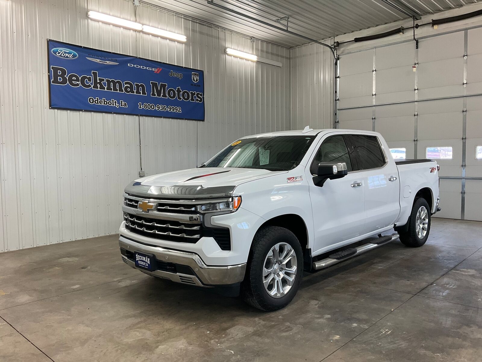 2023 CHEVROLET Silverado
