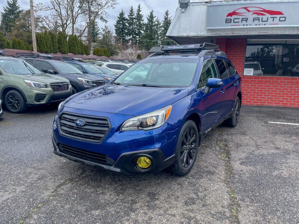 2016 SUBARU Outback