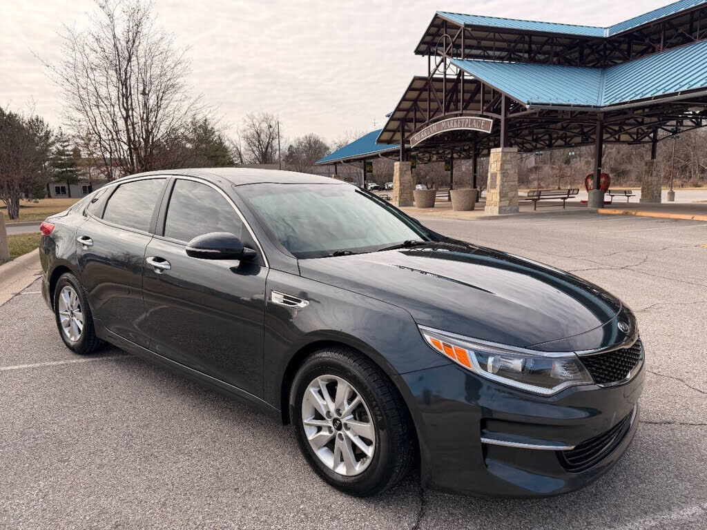 2016 KIA Optima