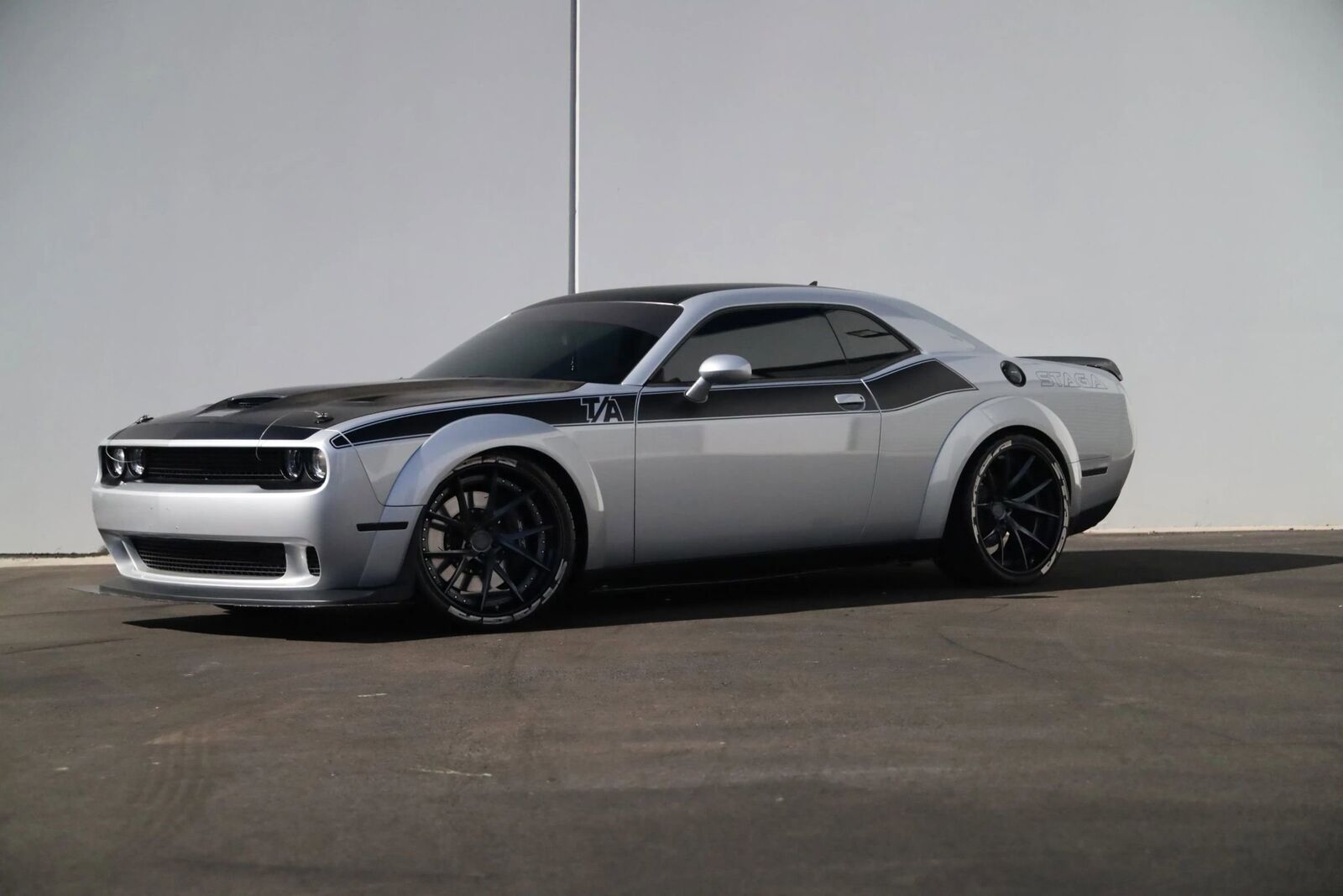 2021 DODGE Challenger
