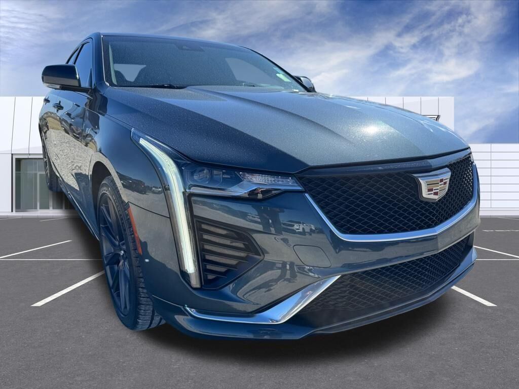 2021 CADILLAC CT4