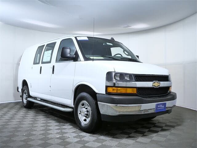 2024 CHEVROLET Express