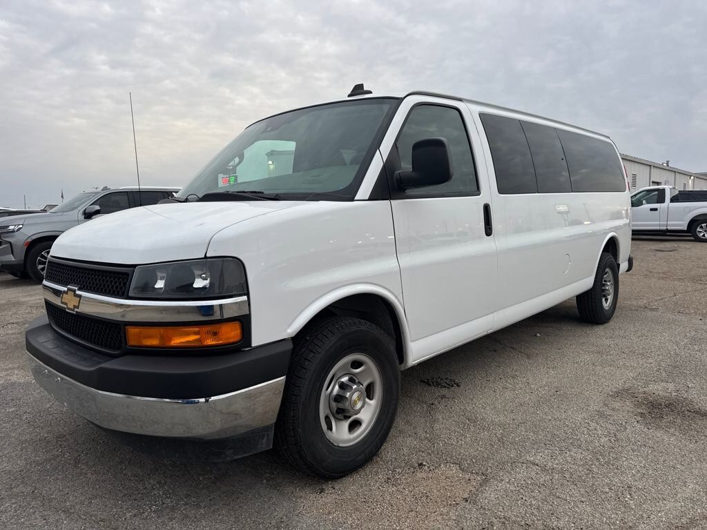 2024 CHEVROLET Express